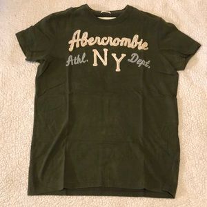 Abercrombie and Fitch embroidered tee. Size small. Forrest green